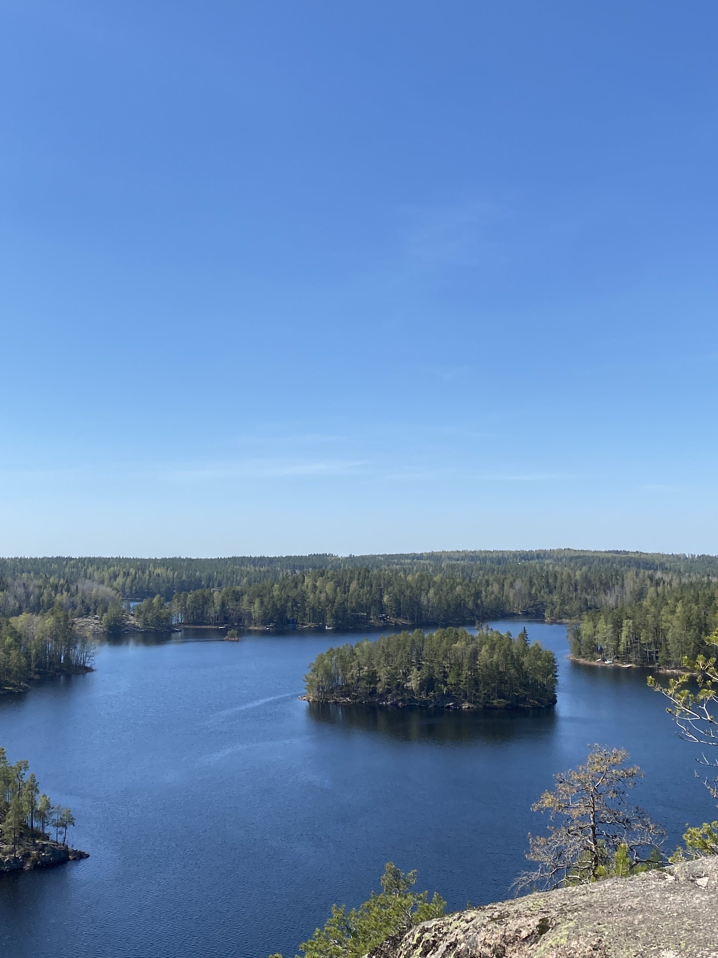Repovesi National Park — Tervajärvi parking (Tervajärvi pysäköintialue)